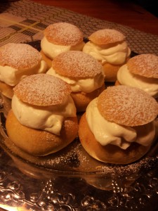 Färdiga semlor. Mums!